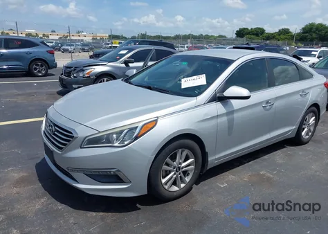 2015 Hyundai Sonata Se z USA, uszkodzony, nr VIN 5NPE24AF0FH199377